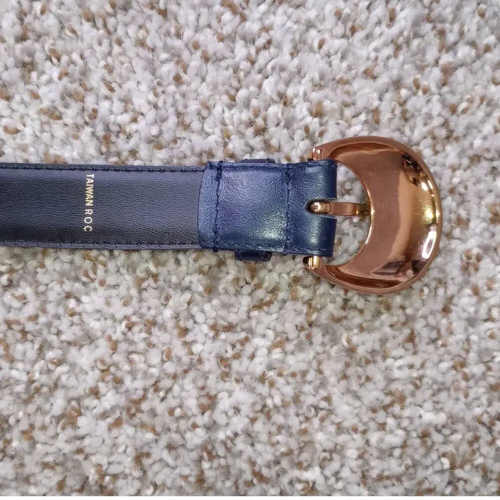 Jennifer Moore Women's Blue Leather Belt Size S Classic Casual Waist Accent
